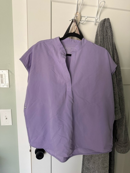Figs Tops - FIGS Rafaela Scrub Top